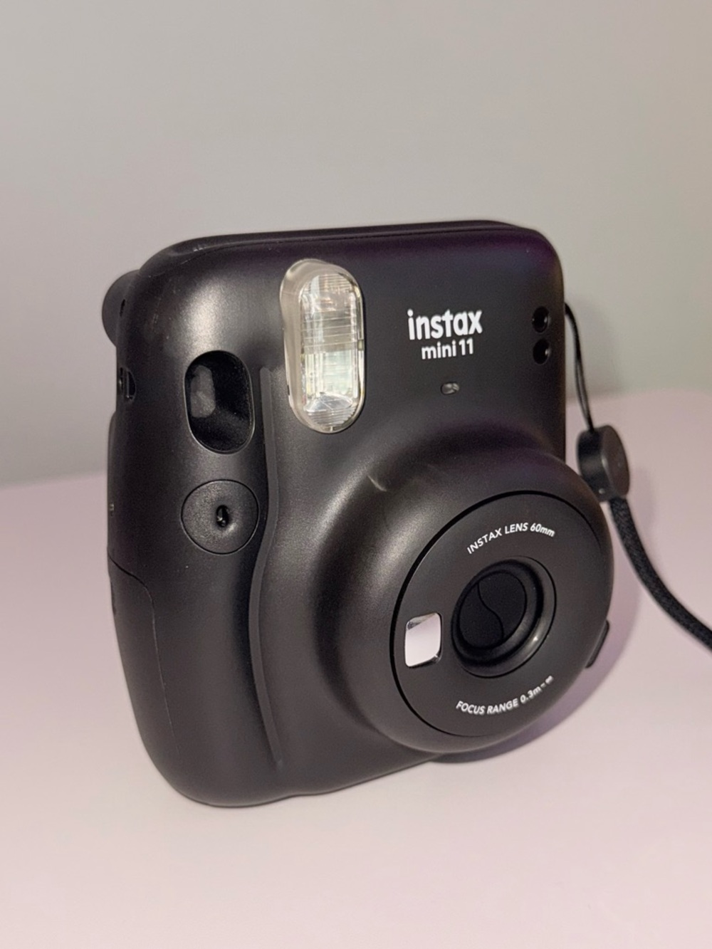 Fujifilm Instax Mini 11 Instant Camera - Matte Black - Picture 2 of 3